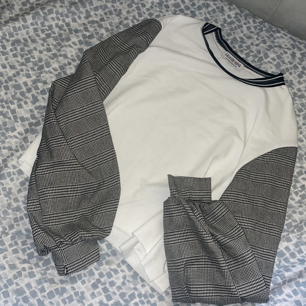 Fashion Nova long sleeve